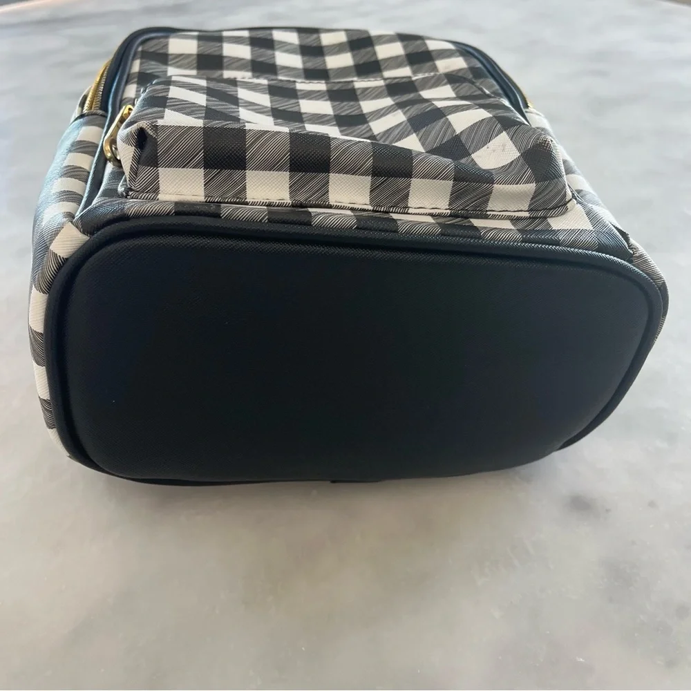 Gingham backpack. 10” x 8”